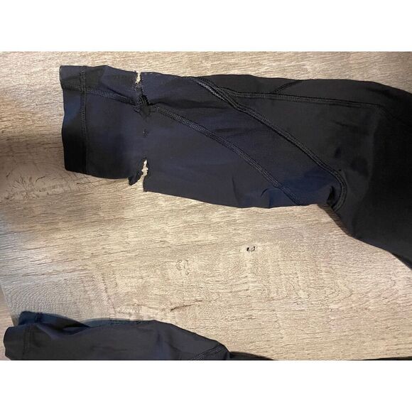 High rise lululemon leggings size 6 - Picture 4 of 7